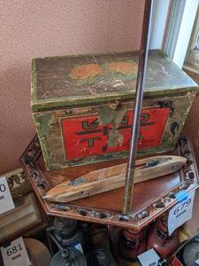 lot 692 image: Antique Uno Tea Chest & Other Vintage Items