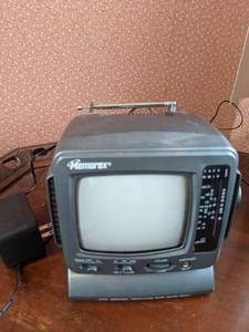 lot 694 image: Memorex 5 Black & White TV Radio Receiver