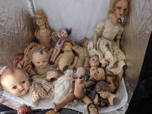 lot 700 image: VintageAntique Doll Part Lot