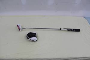 lot 12 image: Heater III Extra MDI Putter, Ping Putter Cover