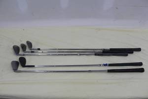 lot 44 image: Lot of (5) Golf Wedges - Ping, Jack Nicklaus Manganese Bronze M1, Axiom 60-degree, Taylor Made 61-degree, Cleveland 60-degree