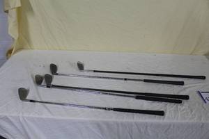 lot 47 image: Lot of (5) Golf 56-degree Sand Wedges - Titleist, Cleveland, Callaway (x2), Walter Hagen