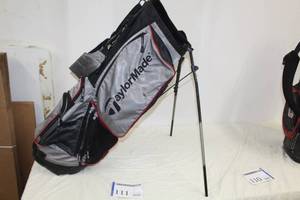 lot 111 image: Taylor Made Golf Club Bag