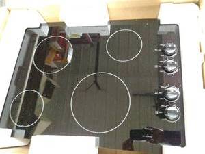 lot 62 image: Ikea Model ICR444DB01 Drop-In Cookt...