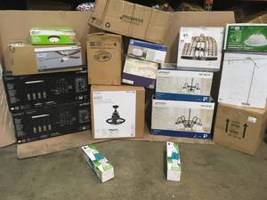 lot 2 image: ASSORTED PALLET WITH MIXED LIGHTING SEE PICS
