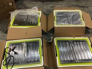 lot 12 image: Pallet 4 RYOBI 7 IN WET TILE SAWS SEE PICS