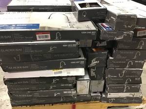 lot 29 image: ASSORTED PALLET WITH GLACIER BAY FAUCETSSHOWER HEADS SEE PICS