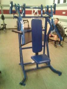 Hammer Strength Butterfly upper body Machine - ISO Incline Press