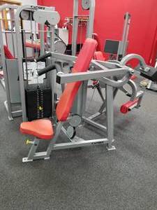 lot 17 image: Cybex Overhead Press 4805-90