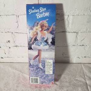 lot 212 image: Mattel BARBIE  Skating Star Barbie Model 15510  NRFB