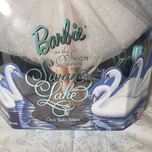 lot 229 image: Mattel BARBIE  Swan Lake Queen 18509 NRFB