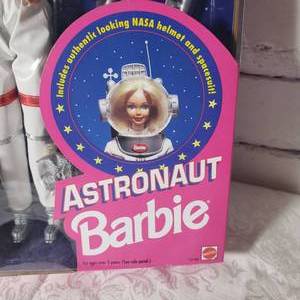 lot 243 image: Mattel BARBIE  Astronaut Barbie Apollo 11 Anniversary 12149 NRFB