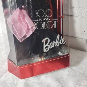 lot 247 image: Mattel Solo in the Spotlight Barbie Doll (Blond)  13534  NRFB