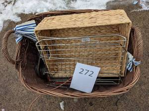 lot 272 image: Assorted Wicker Baskets & Kitchen Accessories