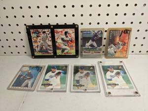 lot 178 image: 8 Card Multiple MLB Team Baseball Card Lot Delgado Autograph