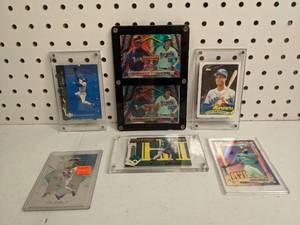 lot 166 image: Ken Griffey Jr. 7 Baseball Card Lot MLB Seattle Mariners
