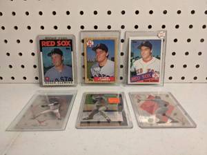 lot 5 image: Roger Clemens 6 Card Lot with Autograph