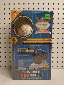 lot 225 image: 1994 Upper Deck Collectors Choice Baseball Series Two Box of Cards