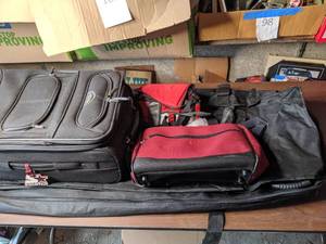 lot 348 image: Assorted Travel Bags and Suitcases