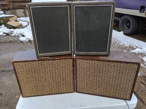 lot 188 image: (4) Vintage Speakers