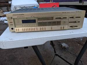 lot 306 image: Vintage Marantz AMFM Stereo Receiver
