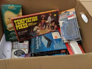lot 82 image: Lot of Random Items