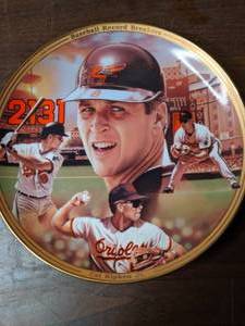 lot 287 image: Baseball Record Breakers Collectible Cal Ripken Jr. Plate