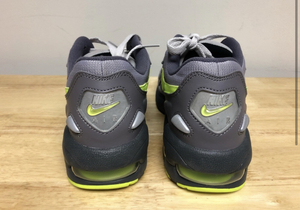 lot 353 image: New Nike Air Max 2 Light Athletic Shoes Mens Size 9.5