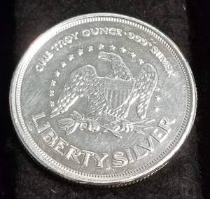 1 TROY OZ. .999 FINE SILVER LIBERTY ROUND