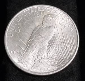 1925 PEACE SILVER DOLLAR AU