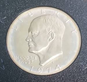 1974-S PROOF 40% SILVER EISENHOWER DOLLAR IN BLACK CASING