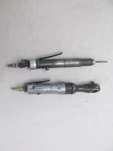 Air wrenches