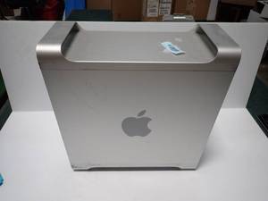 lot 12 image: Mac Pro 2.26 A1289  12GB DDR3 MEM  1TB 3.5 SATA 7200 (x2HD)