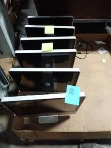 lot 39 image: 6 Imacs, SPECS IN DESCRIPTION