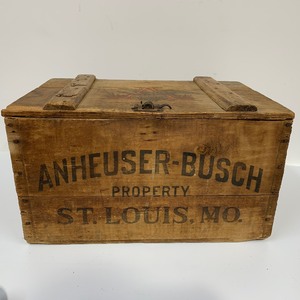 lot 8 image: Original Antique Pre-Prohibition Anheuser Busch Beer Crate