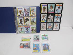 lot 120 image: Nice Large Lot of Vintage DALLAS COWBOYS Football Cards