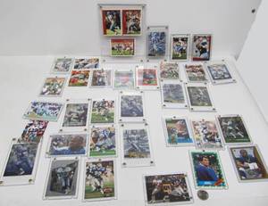 lot 121 image: Lot of DALLAS COWBOYS Football Cards - Many Troy Aikman & Emmitt Smith Cards