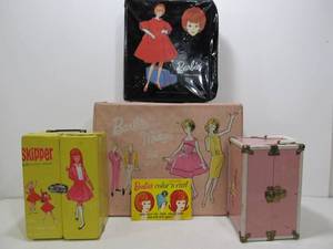 lot 20 image: Group of Vintage Barbie etc Doll Cases wSome Dolls including Tammy