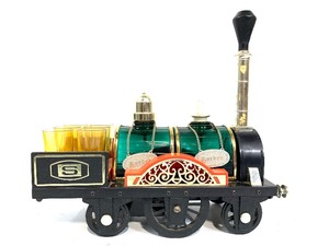 lot 193 image: Vintage Locomotive Train Engine Decanter & Shot Glass Bar Set