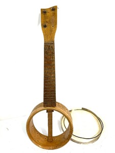 lot 198 image: Old Vintage CONCERTONE Banjo 