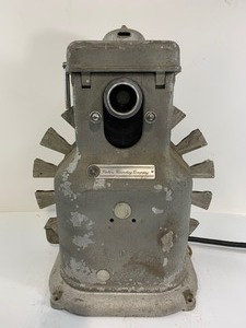 lot 205 image: Large Old Vintage Oscar Carlson 35mm Projector