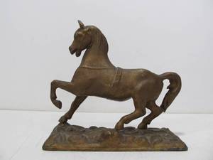lot 43 image: Old Vintage Gilt Metal Horse Statue
