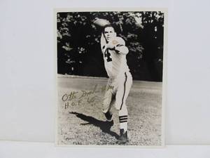 lot 81 image: Authentic OTTO GRAHAM Autographed Photo
