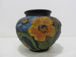 lot 101 image: Old Vintage Hand Painted Art Pottery Vase