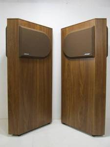 lot 143 image: Nice Pair of Working BOSE 401 Speakers