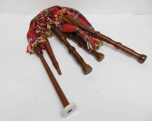 lot 177 image: Junior Size Bagpipes