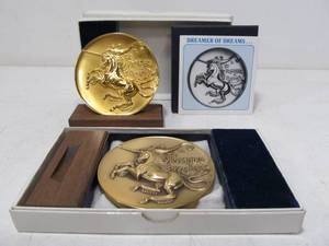 lot 243 image: 2 Vintage 1982 Large Solid Bronze Medallions - Medallic Art Calendar Medallion - Dreamer of Dreams