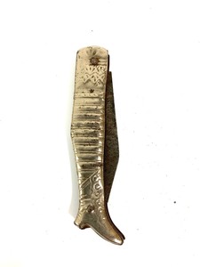 lot 254 image: Antique Victorian BootShoe Form Pocket Knife