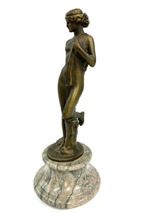 lot 322 image: Excellent Old Vintage Art Nouveau Figural Nude Sculpture on Marble Base