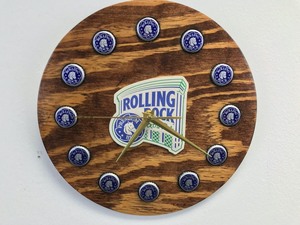 lot 3 image: Handmade Rolling Rock Beer Clock